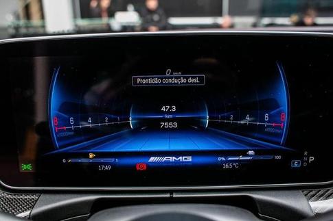 MERCEDES-BENZ C-63 AMG S E PERFORMANCE (H�BRIDO)