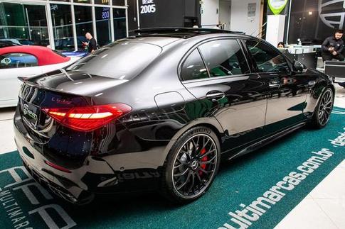 MERCEDES-BENZ C-63 AMG S E PERFORMANCE (H�BRIDO)