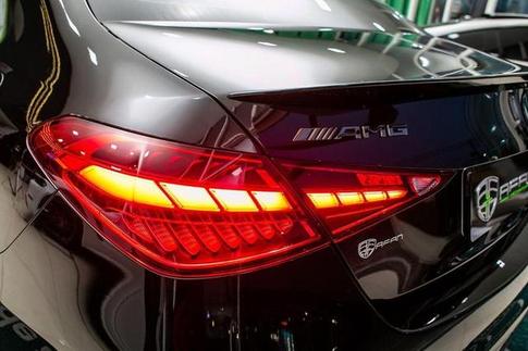 MERCEDES-BENZ C-63 AMG S E PERFORMANCE (H�BRIDO)