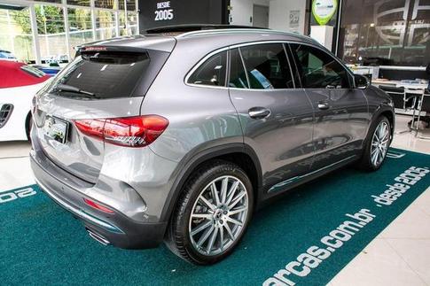 MERCEDES-BENZ GLA200 SPT