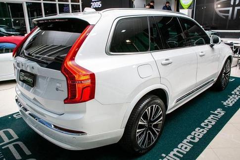 VOLVO XC90 T8 PLUS
