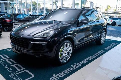 PORSCHE CAYENNE S E-HY