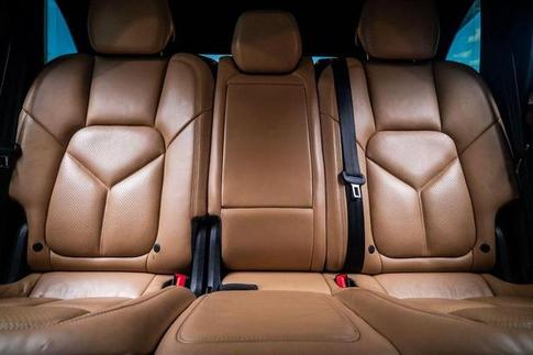 PORSCHE CAYENNE S E-HY