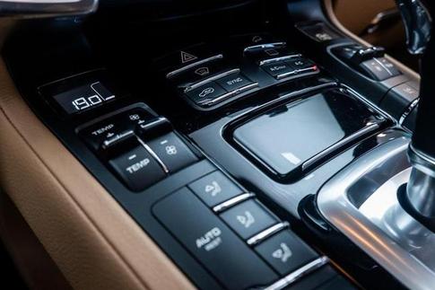 PORSCHE CAYENNE S E-HY