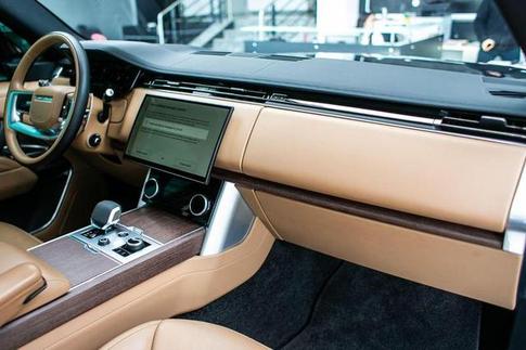 LAND ROVER LR RR D350 SE