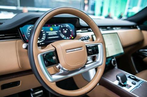 LAND ROVER LR RR D350 SE