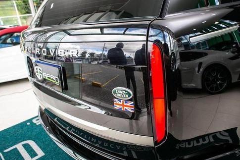 LAND ROVER LR RR D350 SE