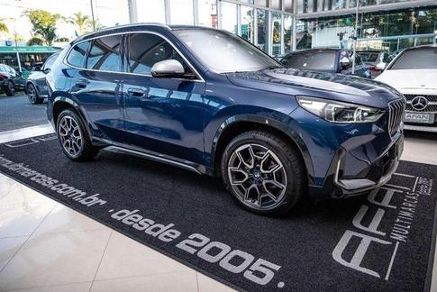 BMW X1 S20I X LINE