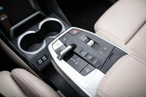 BMW X1 S20I X LINE