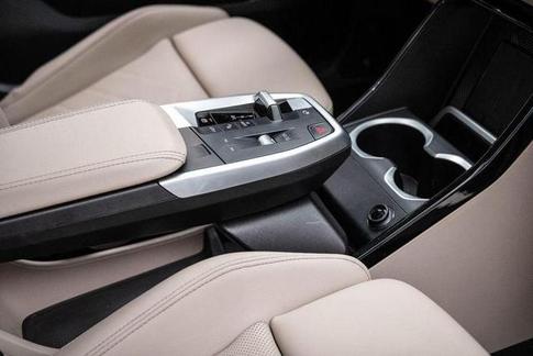 BMW X1 S20I X LINE