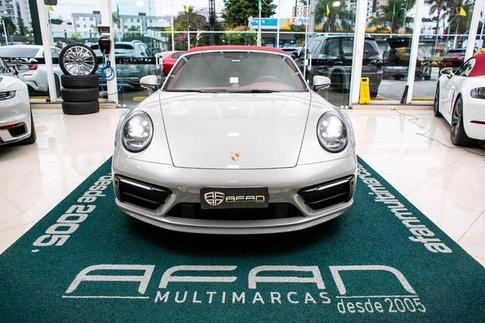 PORSCHE 911 TARGA 4GTS