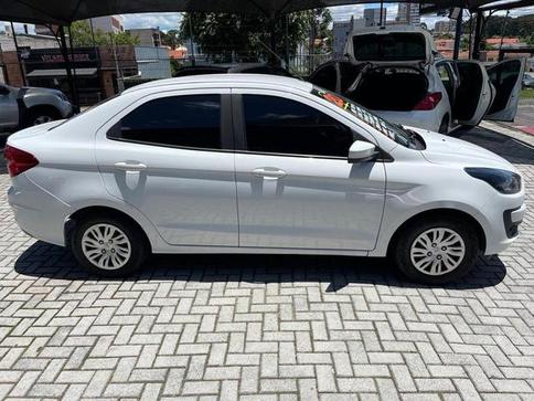 FORD KA+ SEDAN 1.0 SE/SE PLUS TIVCT FLEX 4P