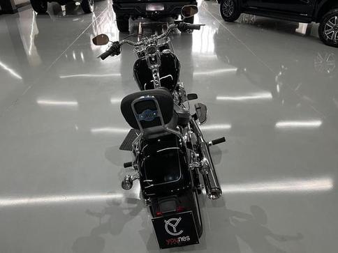 HARLEY-DAVIDSON FL FBS