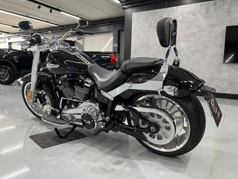 HARLEY-DAVIDSON FL FBS