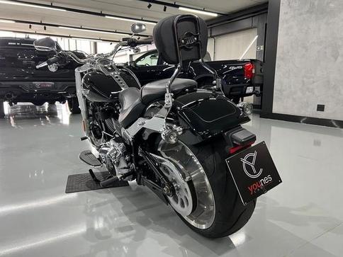 HARLEY-DAVIDSON FL FBS