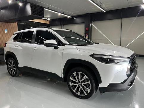 TOYOTA CCROSS XRE 20