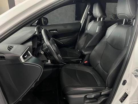 TOYOTA CCROSS XRE 20