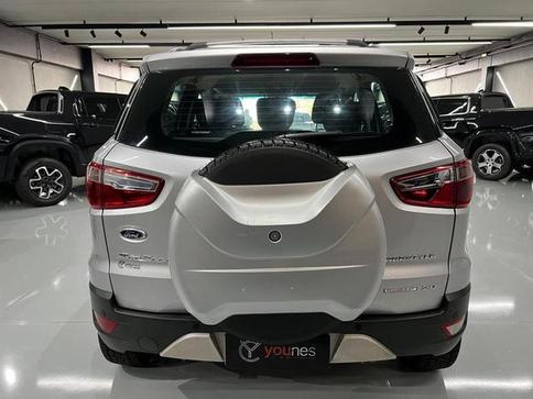 FORD ECOSPORT FSL AT 2.0