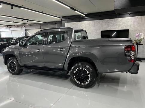 MITSUBISHI TRITON SPORT HPE