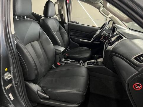 MITSUBISHI TRITON SPORT HPE