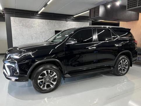 TOYOTA SW4 DSL 4X4 SRX PLATINUM AT 7S