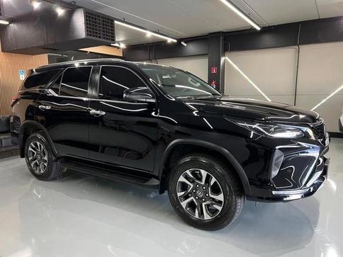 TOYOTA SW4 DSL 4X4 SRX PLATINUM AT 7S