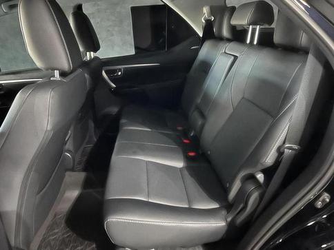 TOYOTA SW4 DSL 4X4 SRX PLATINUM AT 7S