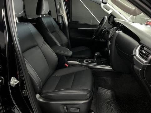 TOYOTA SW4 DSL 4X4 SRX PLATINUM AT 7S