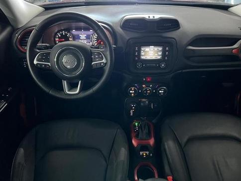 JEEP RENEGADE THAWK AT D