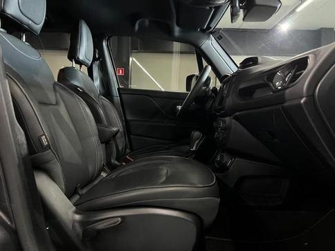 JEEP RENEGADE S T2704X4