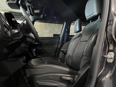 JEEP RENEGADE S T2704X4