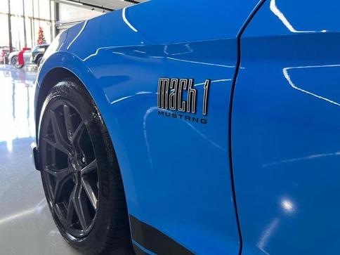 FORD MUSTANG MACH1