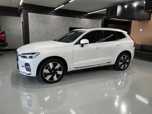 VOLVO XC60 T8 ULTIMATE