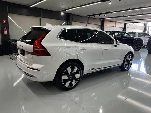 VOLVO XC60 T8 ULTIMATE