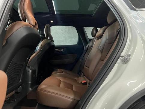 VOLVO XC60 T8 ULTIMATE