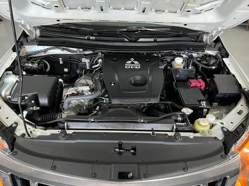 MITSUBISHI TRITON SP OUTD GLS A