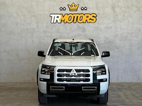 MITSUBISHI TRITON KATANA 2.4 4X4 TB DIESEL AUT.