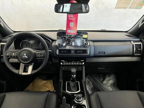 MITSUBISHI TRITON KATANA 2.4 4X4 TB DIESEL AUT.