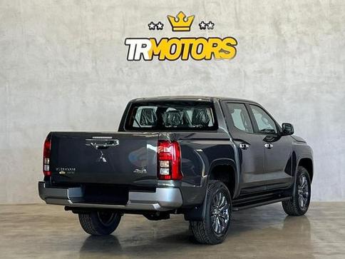 MITSUBISHI TRITON HPE 2.4 4x4 TB DIESEL AUT