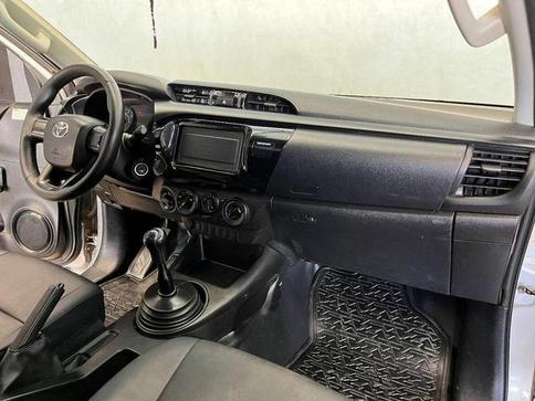 TOYOTA HILUX 2.8 4X4 CS CHASSI 16V TURBO
