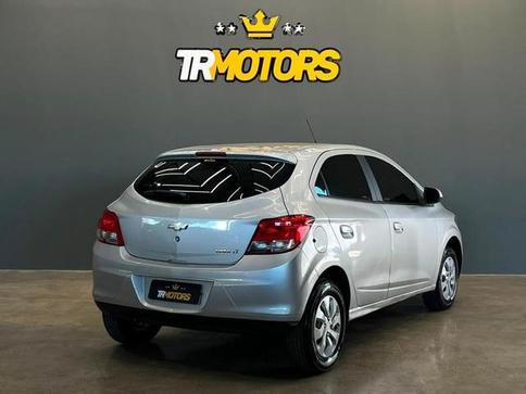 CHEVROLET ONIX LT