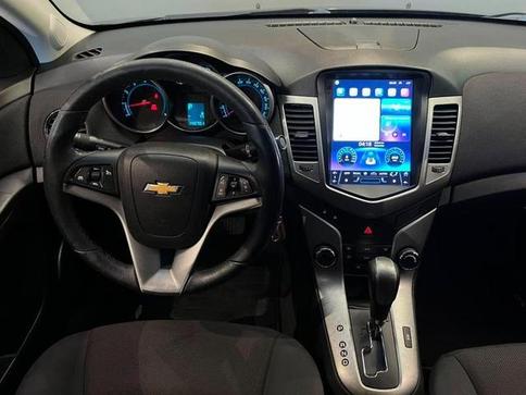 CHEVROLET CRUZE LT
