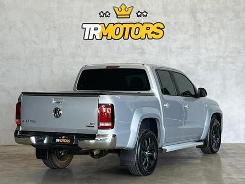 VOLKSWAGEN AMAROK V6 HIGHLINE
