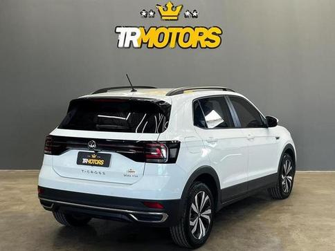 VOLKSWAGEN T-CROSS COMFORTLINE 1.0 TSI FLEX 5P AUT.