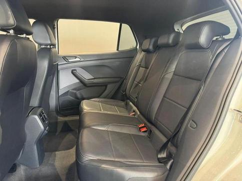 VOLKSWAGEN T-CROSS COMFORTLINE 1.0 TSI FLEX 5P AUT.