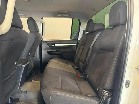 TOYOTA HILUX 2.8 SR 4X4 CD 16V DIESEL 4P AUT
