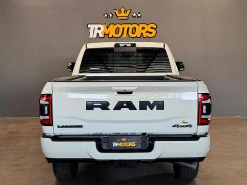 RAM 3500 LARAMIE 6.7 NIGHT EDITION CD 4X4 DIE