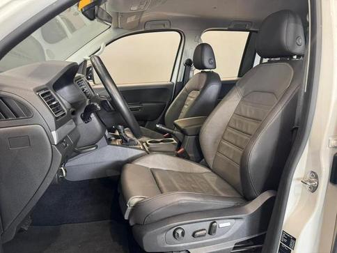 VOLKSWAGEN AMAROK V6 HIGHLINE