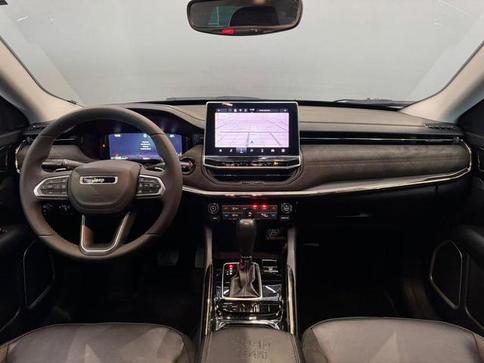 JEEP COMMANDER LIMITED T270 1.3 TB FLEX AUT
