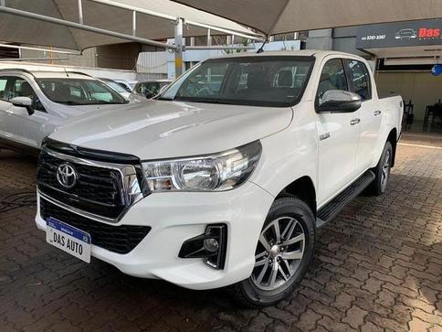 TOYOTA HILUX 2.8 SRV 4X4 CD 16V DIESEL 4P AUT